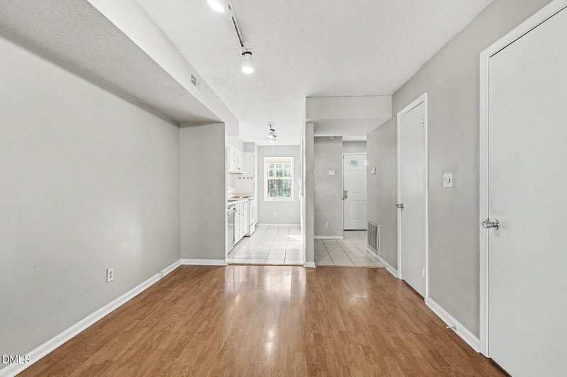 111 Scott Ln, Chapel Hill, NC 27514