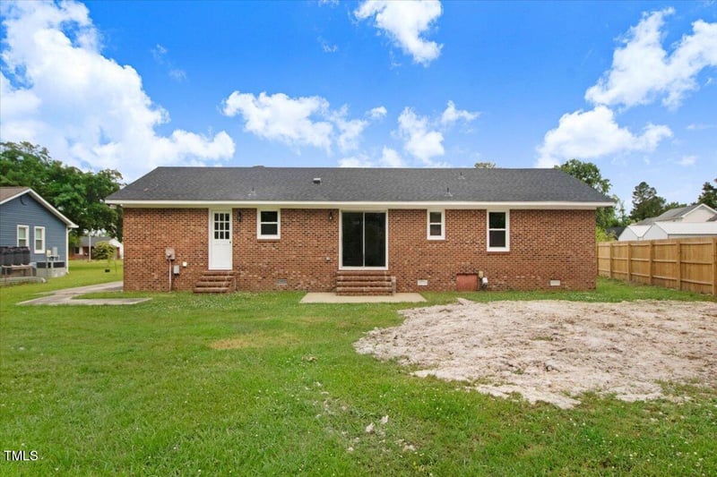 111 Sedgefield Dr, Goldsboro, NC 27534