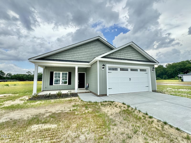 111 Sillinger Dr, Goldsboro, NC 27534