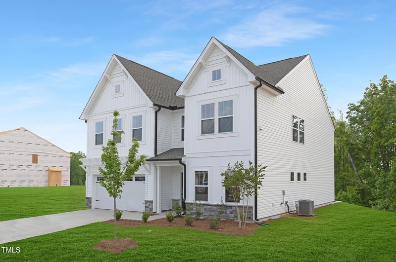 111 Silver Moon Ln #121, Clayton, NC 27527