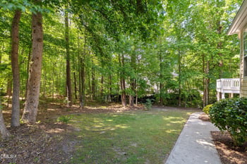 111 Sir Walker Ln, Cary, NC 27519