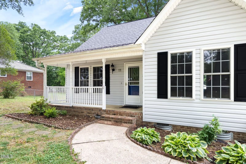 111 Sixth St, Mebane, NC 27302