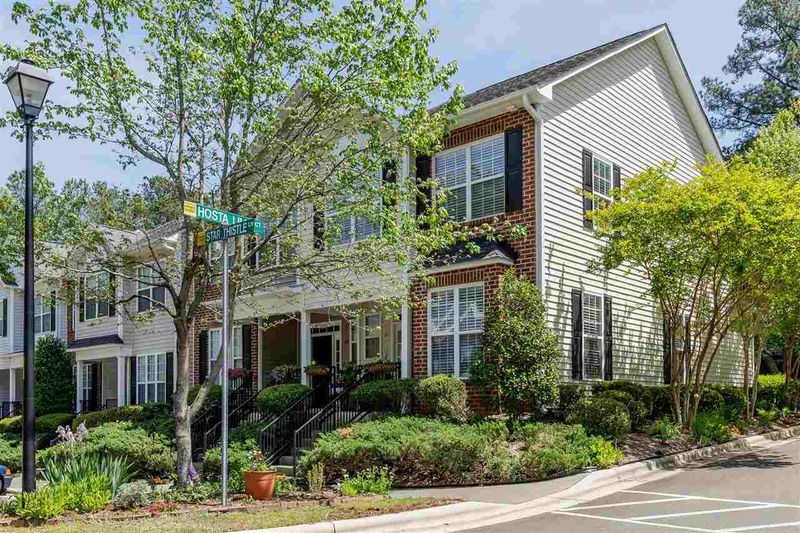111 Star Thistle Ln, Cary, NC 27513