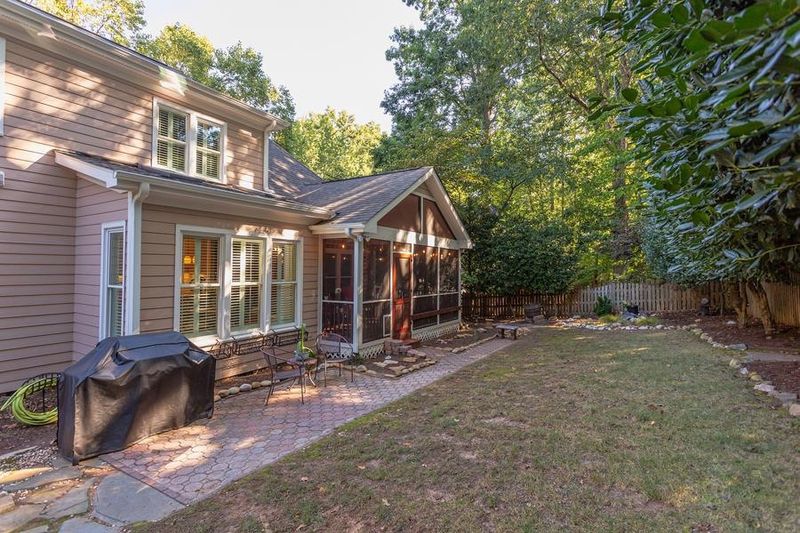 111 Steep Bank Dr, Cary, NC 27518