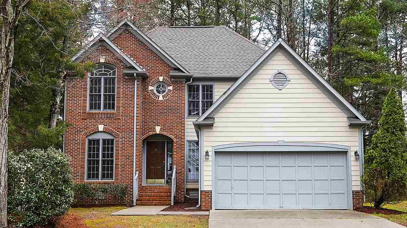 111 Stokesay Ct, Cary, NC 27513