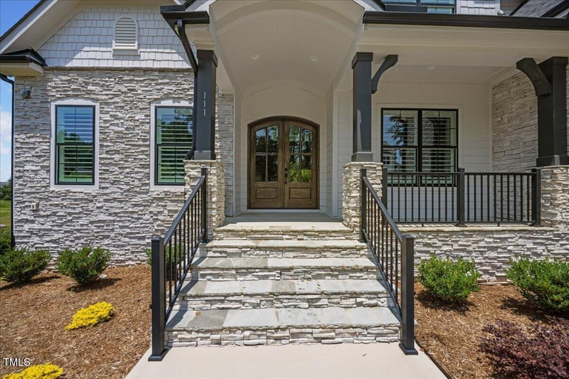 111 Stone Park Dr, Wake Forest, NC 27587