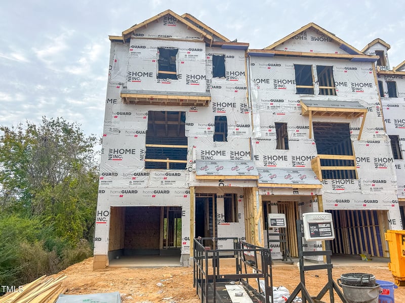 111 Sugar Run Dr #20, Fuquay Varina, NC 27526