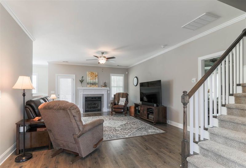 111 Thurman Dr, Selma, NC 27576