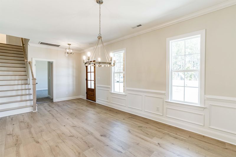 111 Watermeadow Dr, Clayton, NC 27520