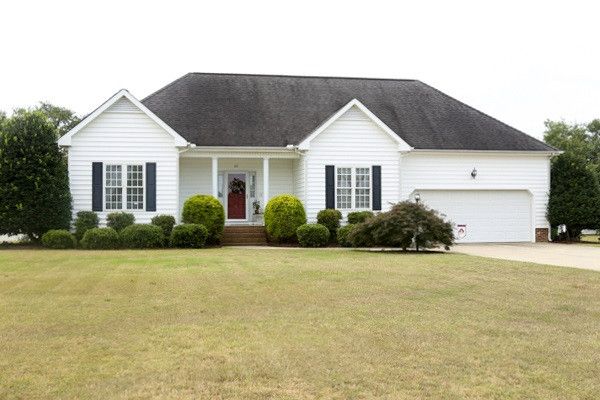 111 Wild Winds Dr, Coats, NC 27521