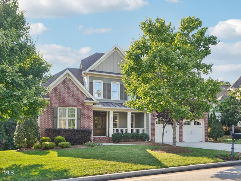 111 Woodland Ridge Ct, Cary, NC 27519