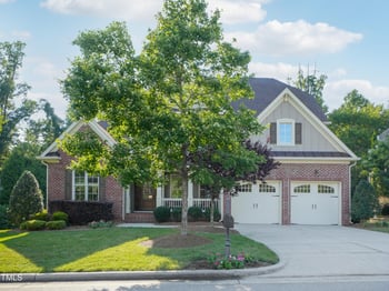 111 Woodland Ridge Ct, Cary, NC 27519