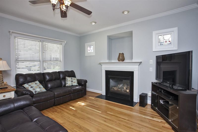1110 Barrow Nook Ct, Apex, NC 27502