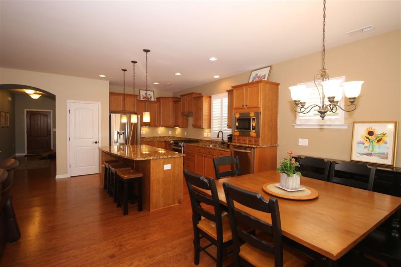 1110 Belvins Trace Dr, Durham, NC 27703