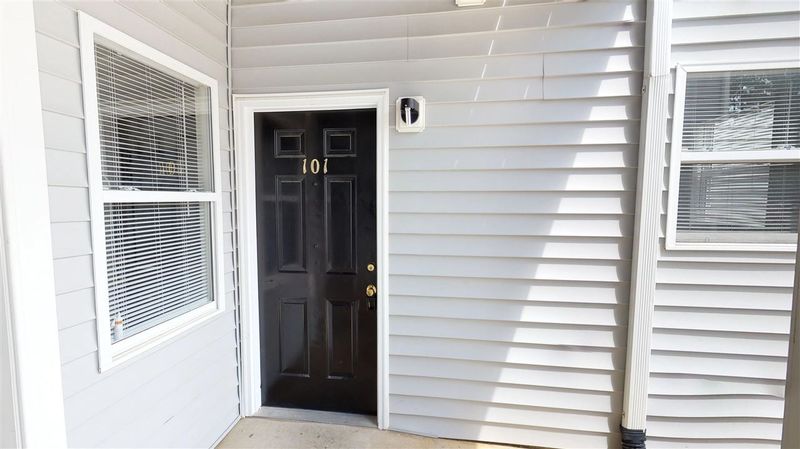 1110 Carlton Ave #101, Raleigh, NC 27606