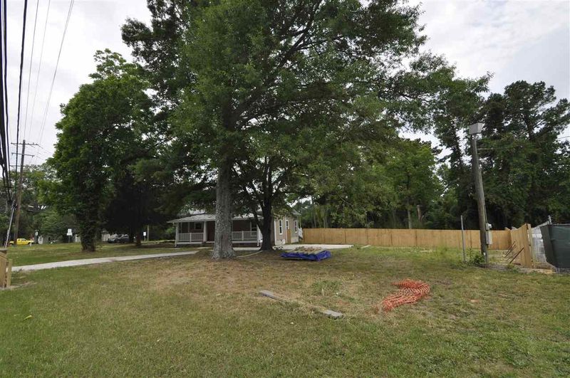 1110 Ellis Rd, Durham, NC 27703