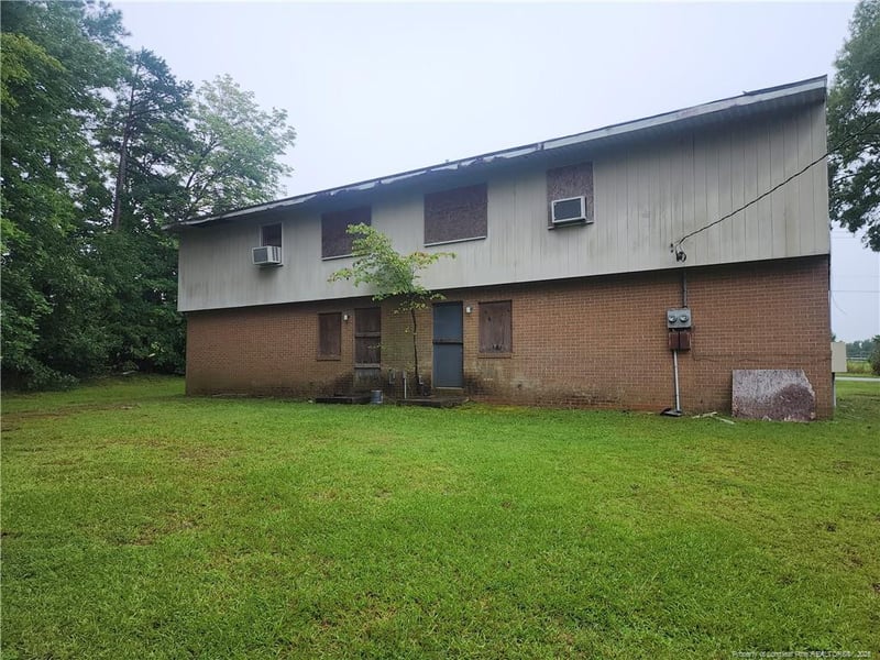 1110 Garden St, Sanford, NC 27330