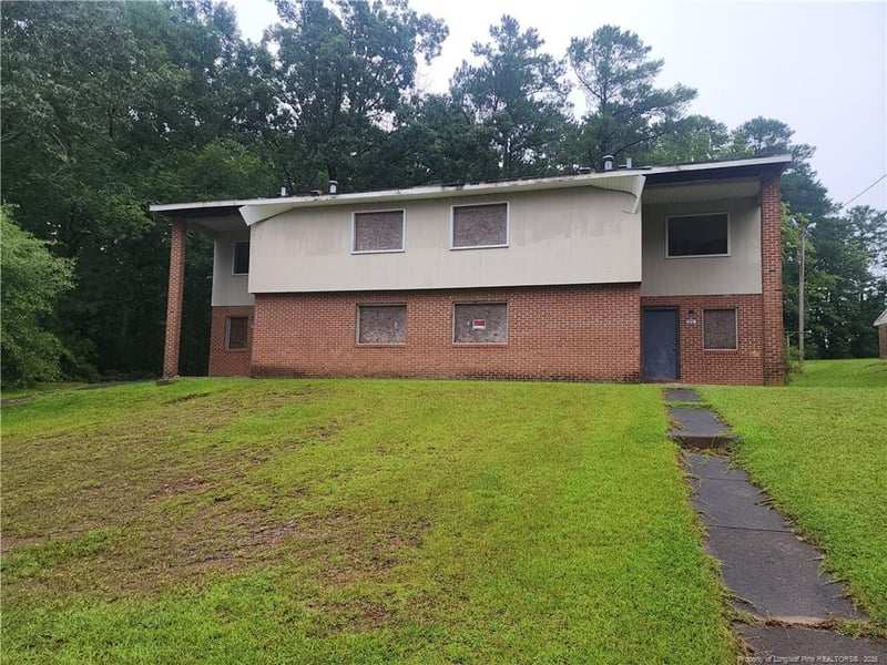 1110 Garden St, Sanford, NC 27330