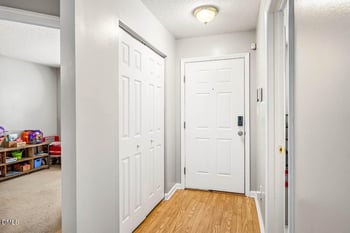 1110 Kendall Dr, Durham, NC 27703