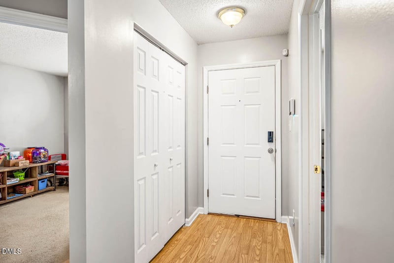1110 Kendall Dr, Durham, NC 27703