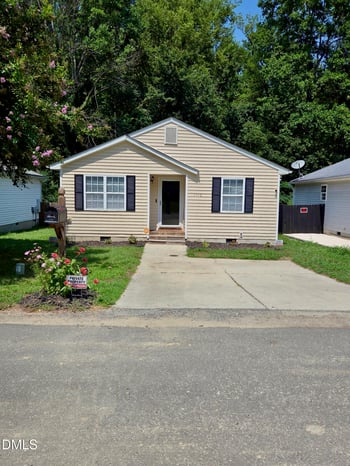 1110 Kendall Dr, Durham, NC 27703