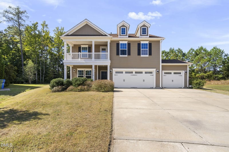 1110 Kimball Crest Ct, Fuquay Varina, NC 27526