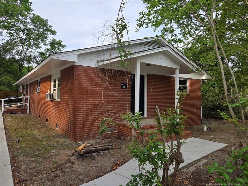 1110 Morgan St, Fayetteville, NC 28305