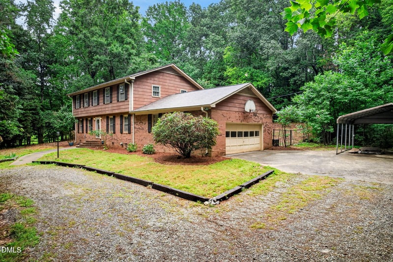 1110 Sandlewood Dr, Durham, NC 27712