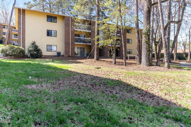 1110 Schaub Dr #B, Raleigh, NC 27606