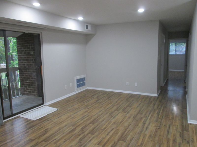 1110 Schaub Dr #H, Raleigh, NC 27606
