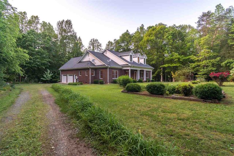 1110 Spike Rd, Hillsborough, NC 27278
