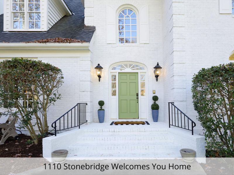 1110 Stonebridge Dr, Durham, NC 27712