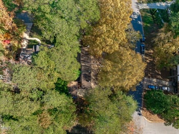 1110 Sturdivant Dr, Cary, NC 27511