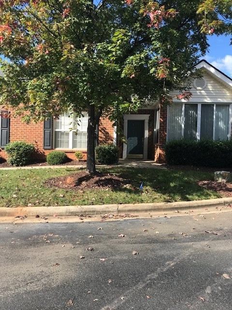 1110 Thistle Briar Pl #1110, Cary, NC 27511