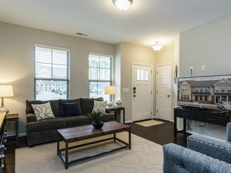 1110 Urbane Ct, Durham, NC 27713