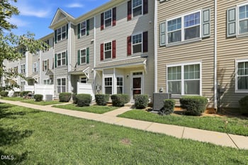 11100 Gwynn Oaks Dr #103, Raleigh, NC 27614
