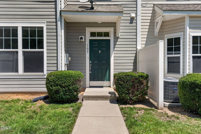 11100 Gwynn Oaks Dr #105, Raleigh, NC 27614