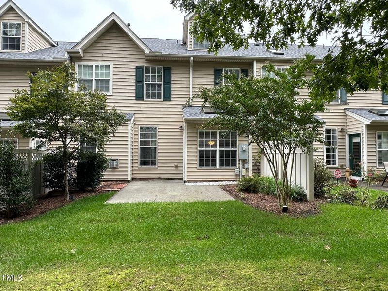 11109 Maplecroft Ct, Raleigh, NC 27617