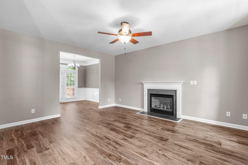 1111 Barrow Nook Ct, Apex, NC 27502