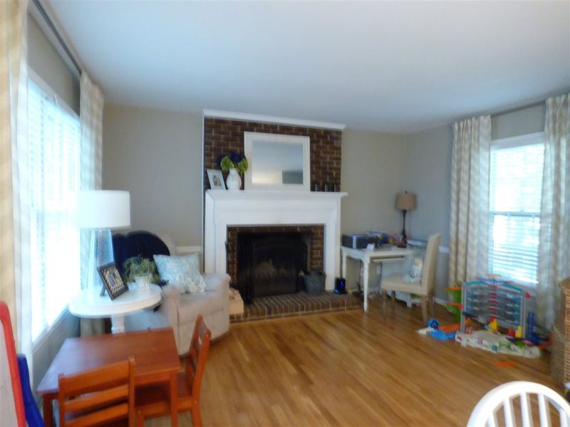1111 Collington Dr, Cary, NC 27511