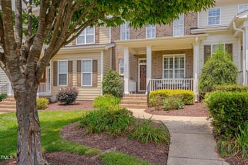 1111 Front Gate Ln, Wake Forest, NC 27587