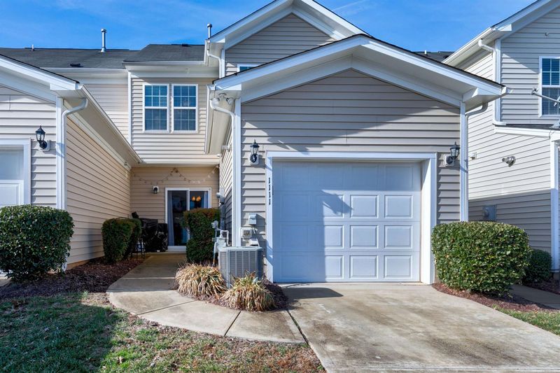 1111 Ileagnes Rd, Raleigh, NC 27603
