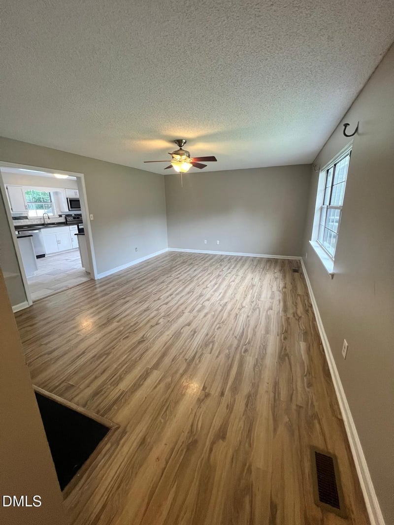 1111 Penzance St, Durham, NC 27704