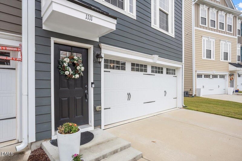 1111 Platform Dr, Apex, NC 27502