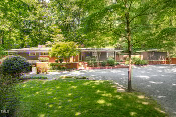 1111 Sourwood Cir, Chapel Hill, NC 27517