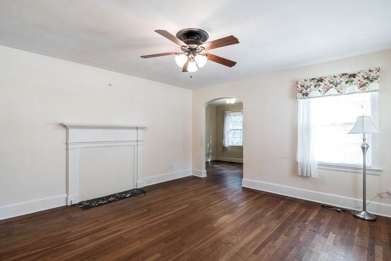1111 Watauga St, Raleigh, NC 27604