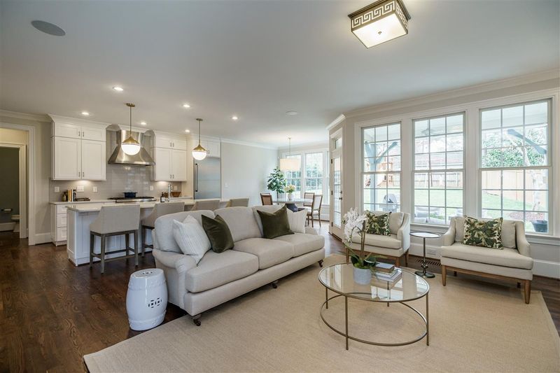 1111 Wimbleton Dr, Raleigh, NC 27609