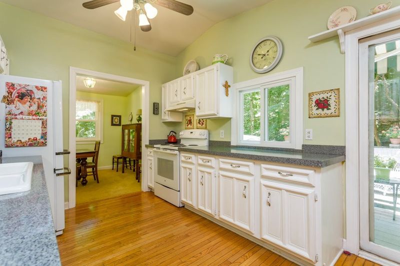 11112 Farmwood Dr, Raleigh, NC 27613