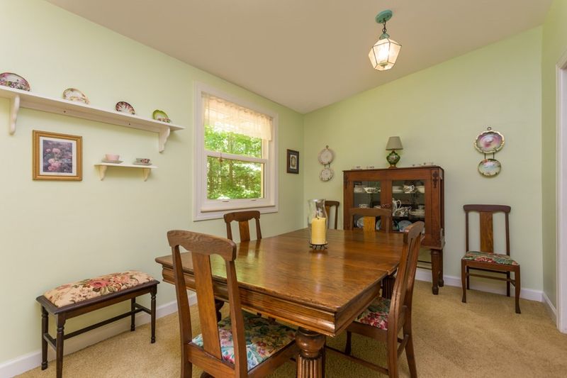 11112 Farmwood Dr, Raleigh, NC 27613