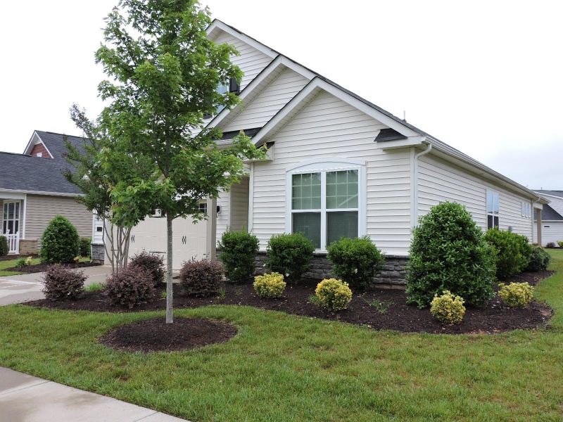 1112 Aberlour Ln, Burlington, NC 27215